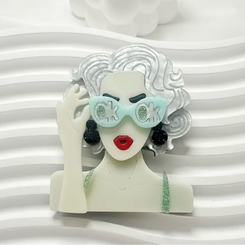 Bougie, Fashionista, Silver Hair, Acrylic Brooch Pin
